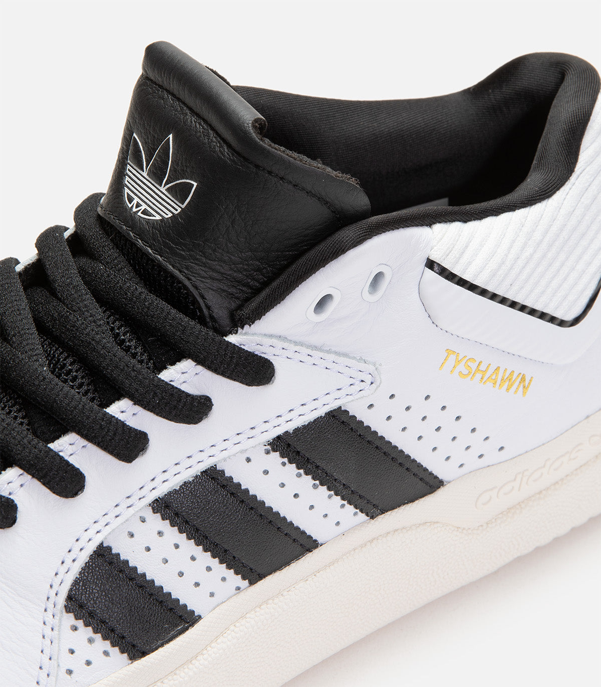 Adidas Tyshawn – Atlas