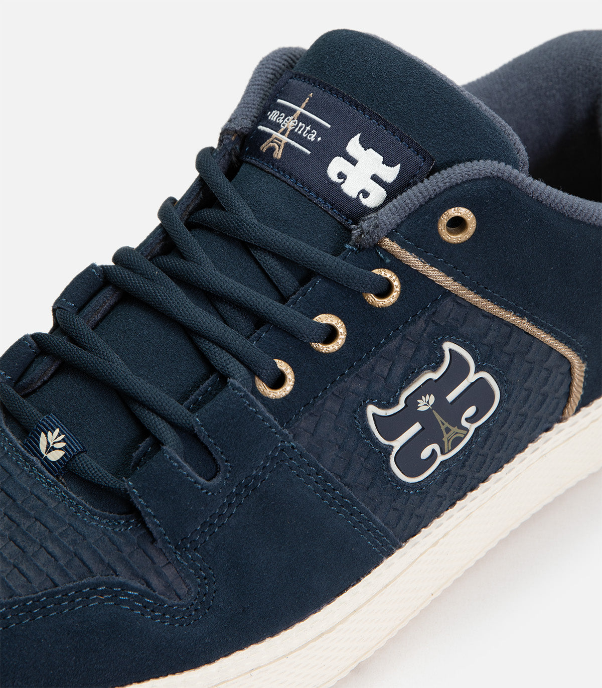 IPATH X Magenta Cricket – Atlas