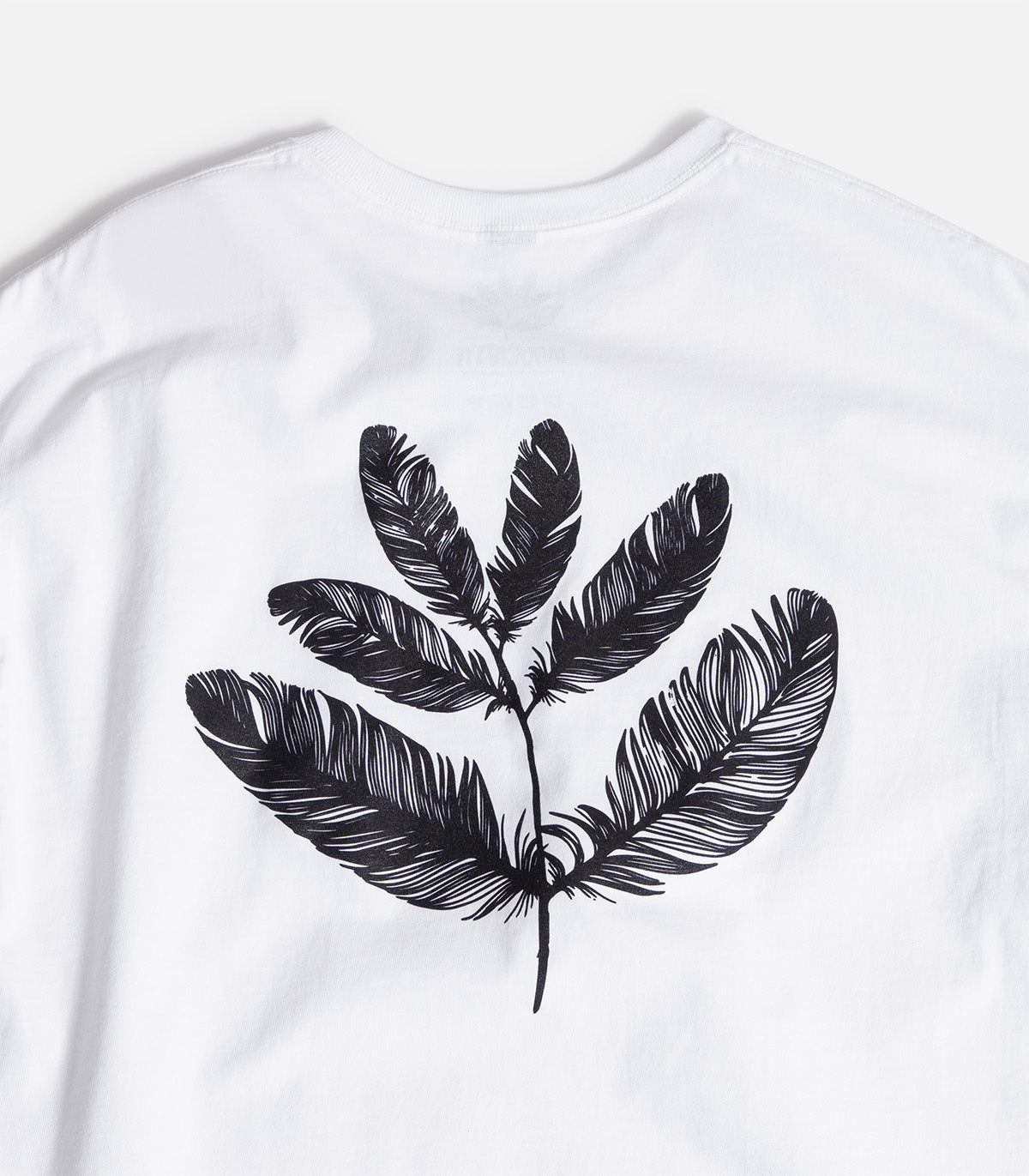 Magenta Feather T-Shirt – Atlas