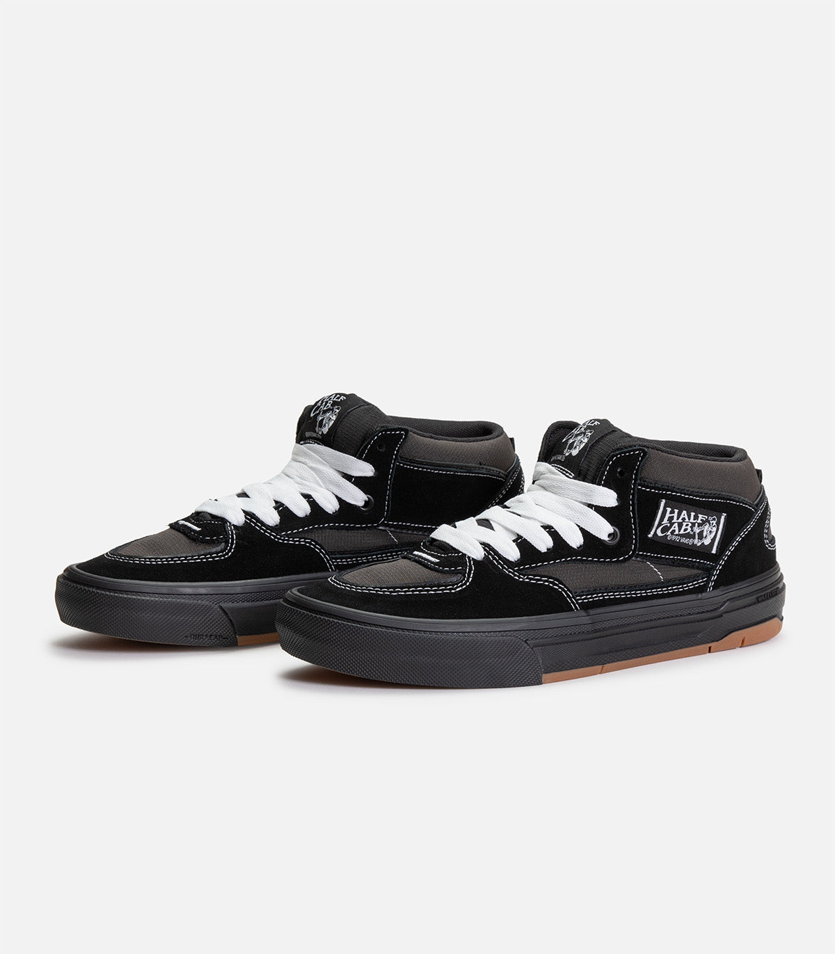 Vans Half Cab ブラック　28センチ Skate Half Cab Shoe in Gum Black / White | Vans