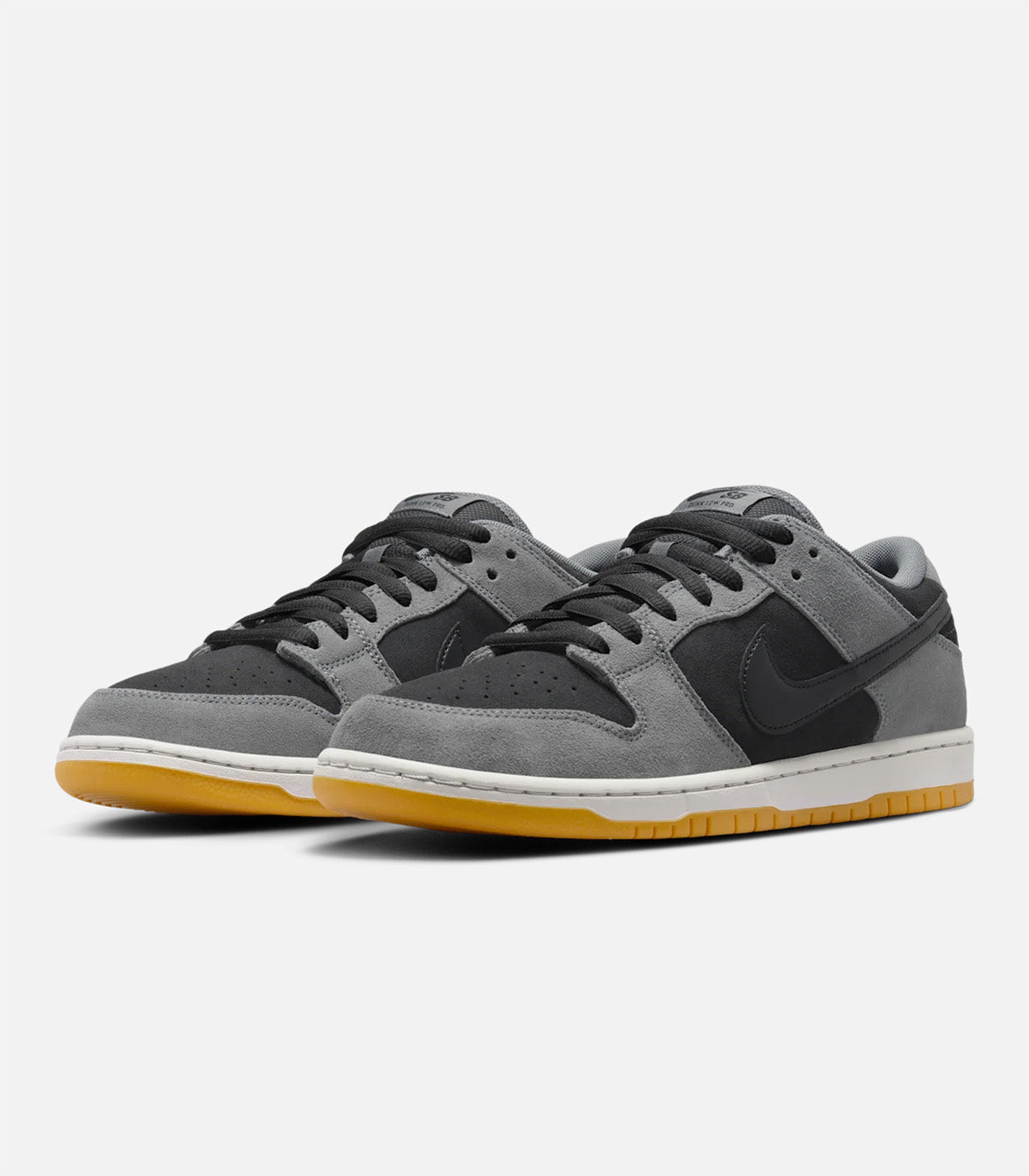 ナイキSBダンク Dark Smoke Grey and Black Nike SB 