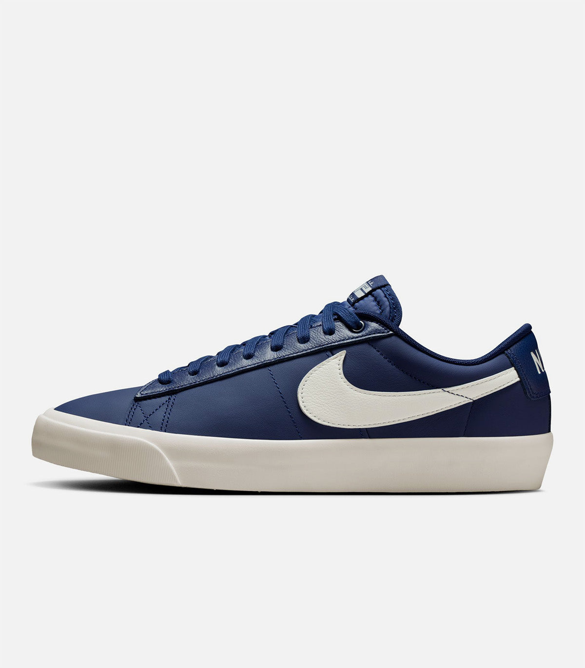 Nike SB Blazer Low Pro GT