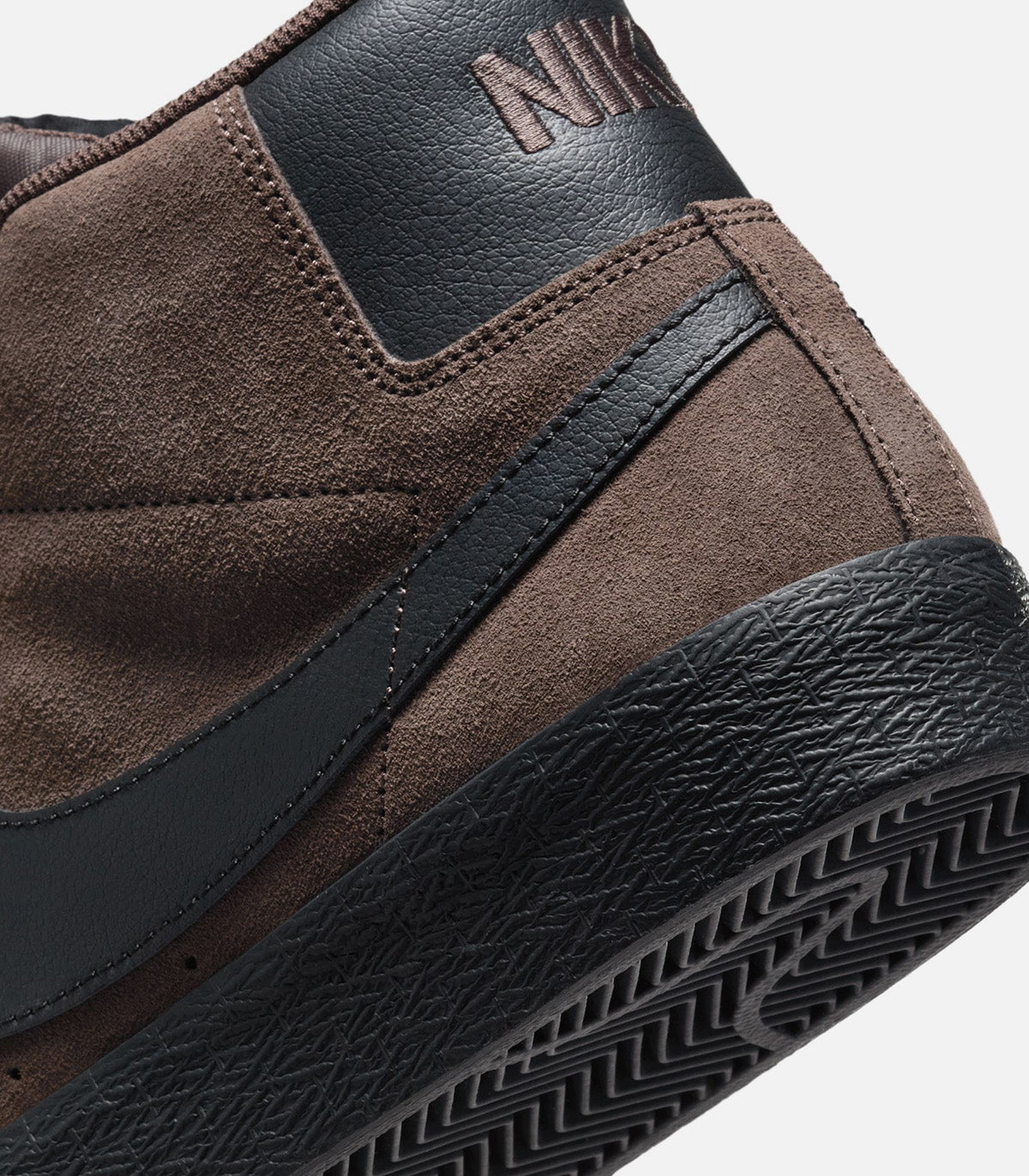 Nike SB Zoom Blazer Mid