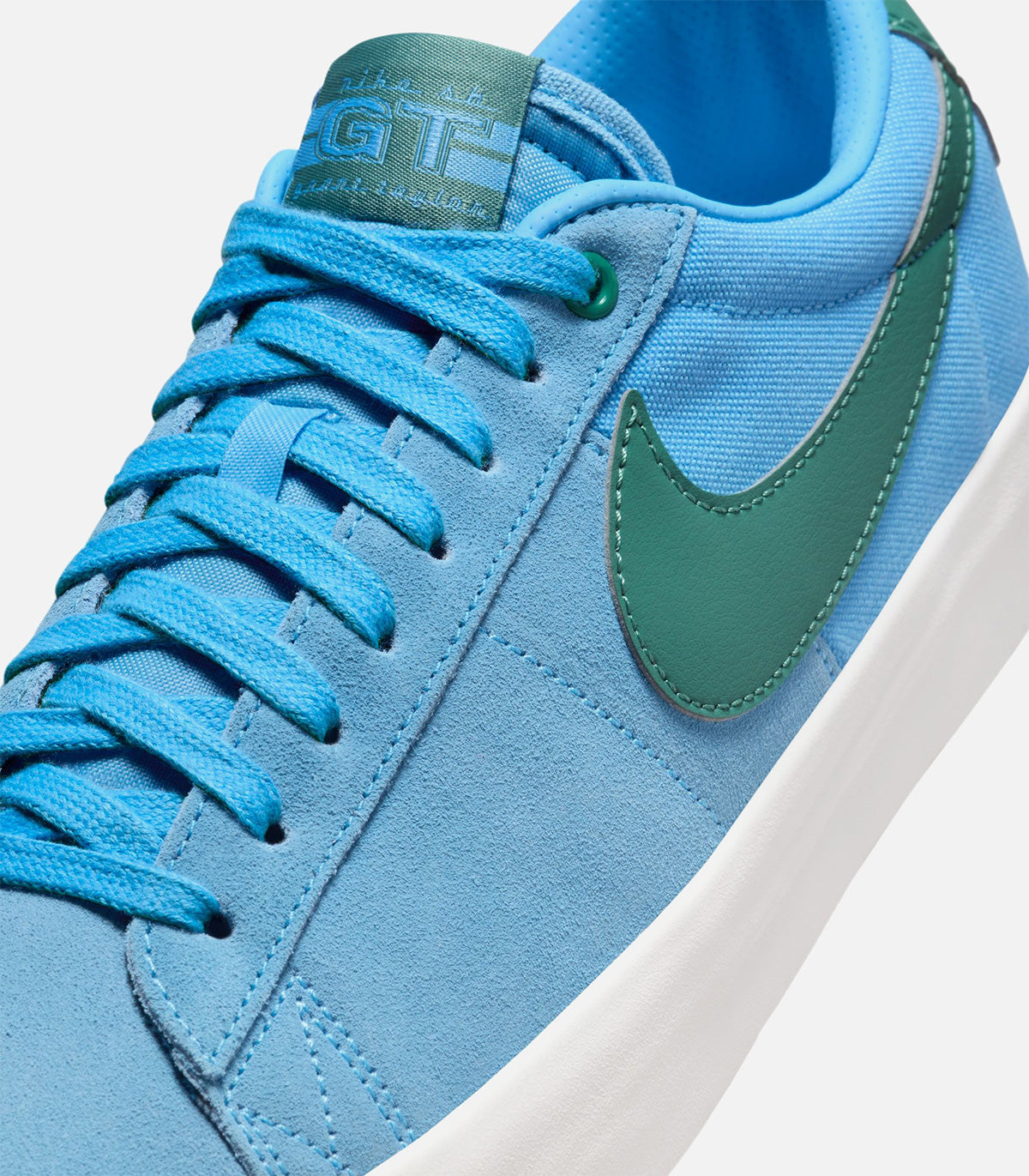 Nike SB Zoom Blazer Low Pro GT