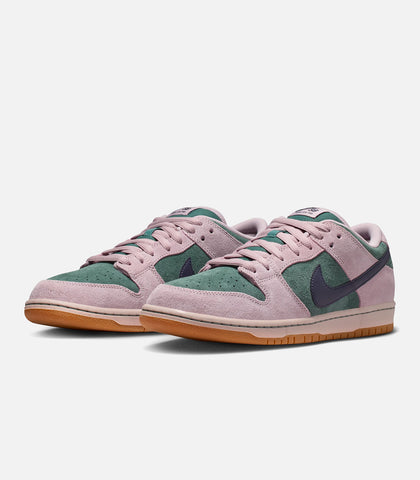 Nike SB Dunk Low Pro