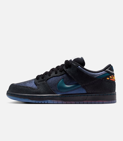 Nike SB X Bluetile Dunk Low Pro