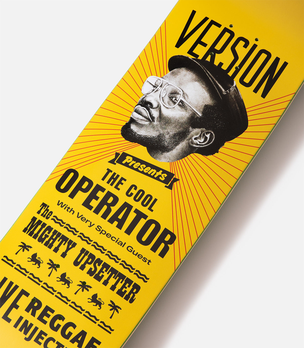 Version Delroy Flyer Deck