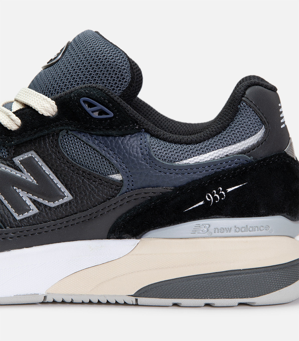 New Balance Numeric Reynolds 933