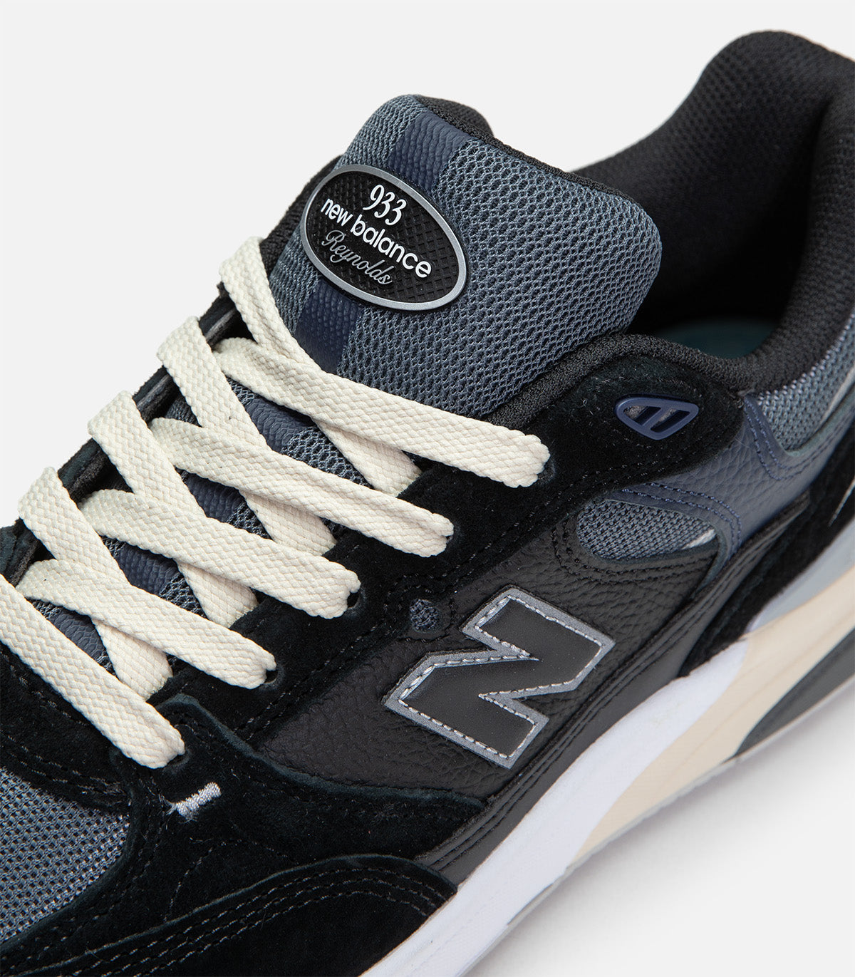 New Balance Numeric Reynolds 933