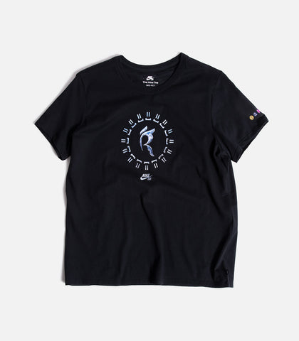 Nike SB X Rayssa Leal Women's Skate T-Shirt