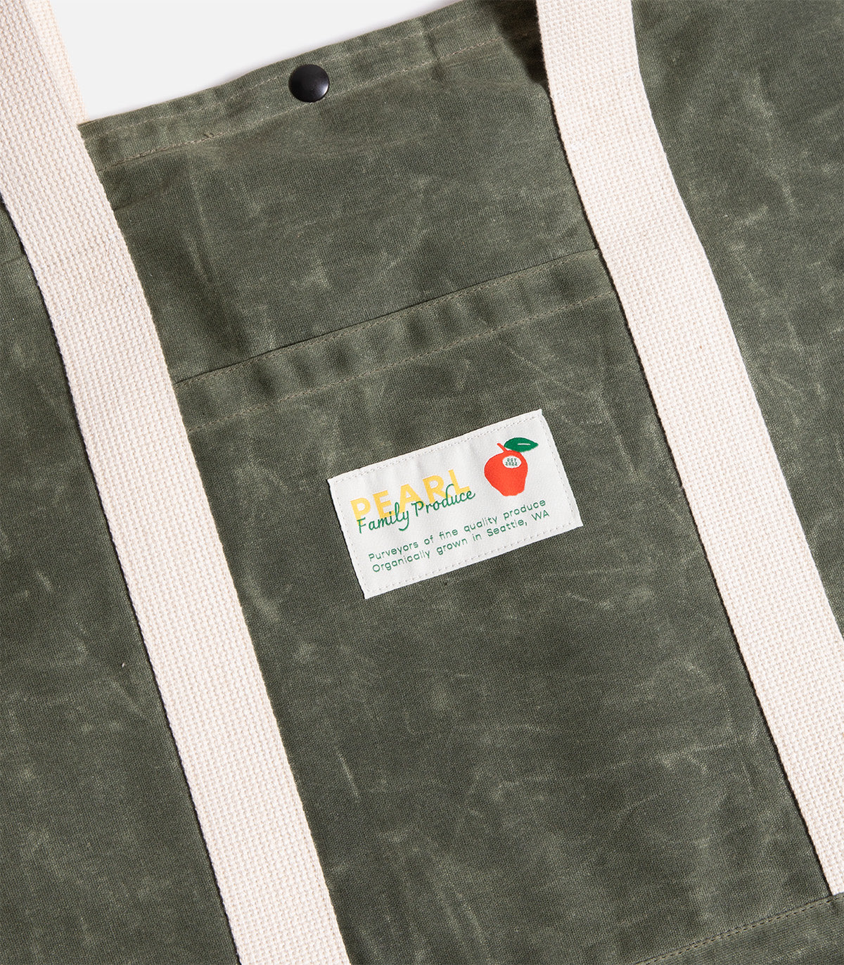 Pearl The Market Tote Bag