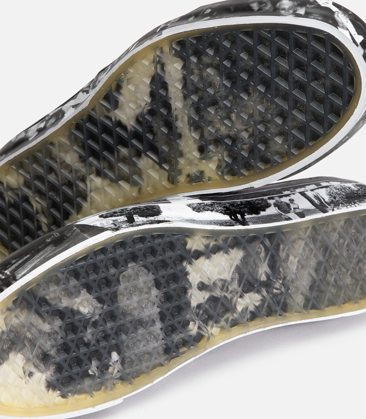 Vans Off The Wall X Atiba Jefferson Authentic 44